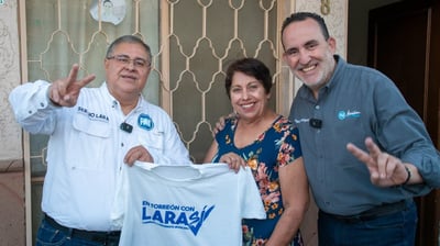 Elecciones Coahuila Visita Sergio Lara a colonos de la Vencedora