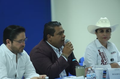 Elecciones 2024 Alejandro Mata se comprometió con el sector empresarial en Gómez Palacio