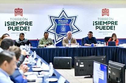 Ayer se llevó a cabo una nueva reunión semanal de seguridad, encabezada por el alcalde Román Cepeda González. (EL SIGLO DE TORREÓN)