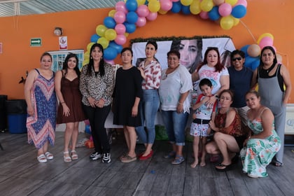 Integrantes de Alianza de Empoderamiento para la Mujer en La Laguna A.C. (EL SIGLO DE TORREÓN / VAYRON INFANTE)
