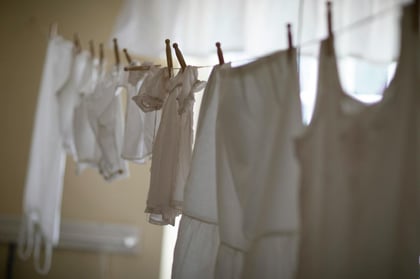 Existe un truco japonés muy sencillo y fácil de replicar en casa para secar la ropa.