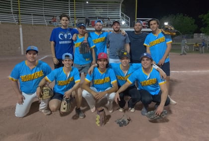El equipo Caguameros venció a Disermex por pizarra de 18 carreras a 6, en el juego de campeonato del Tercer Grupo dentro de la Liga de Softbol de Bola Lenta, organizada por el Club San Isidro, que aún tiene deparadas muchas emociones.