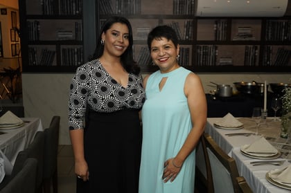 Karla Magallanes y Norma Hernández (EL SIGLO DE TORREÓN/ GABRIEL ESCOBAR)