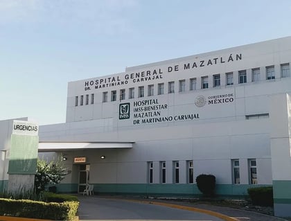 Algunos de los trabajadores llegaron al Hospital General 'Dr. Martiniano Carvajal', de Mazatlán, Sinaloa, y ya va a concluir septiembre pero no los han basificado. (CORTESÍA)