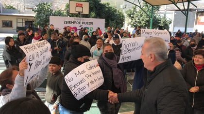 Evento en la colonia Lázaro Cárdenas (EL SIGLO DE TORREÓN / FERNANDO COMPEÁN)
