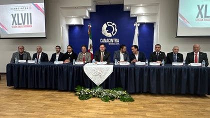 Jorge Mtanus asume presidencia de Canacintra Monclova