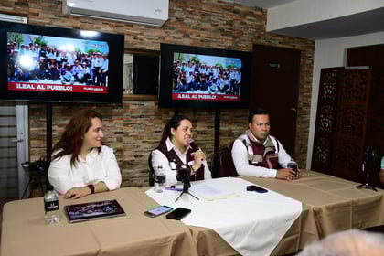 Flora Leal presenta compromisos con las mujeres lerdenses