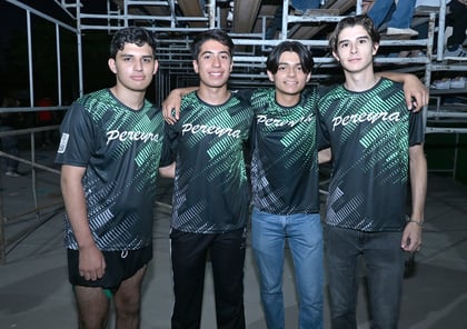 Santiago, Olagario, Francisco y Pablo.