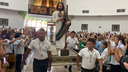 Abarrotan parroquia de San Judas ante llegada de las reliquias del patrono de las “causas difíciles”