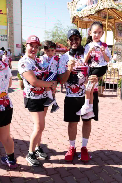 Imelda Rodríguez, Lupita Woo y Fanny Morales.