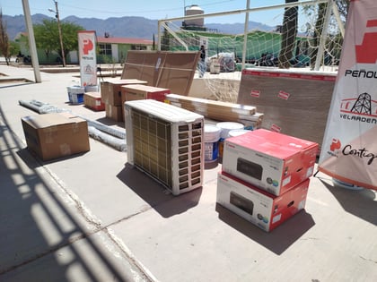 Trabajadores de Peñoles se solidarizan para transformar la educación comunitaria