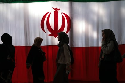 Irán cierra su programa nuclear a las inspecciones internacionales