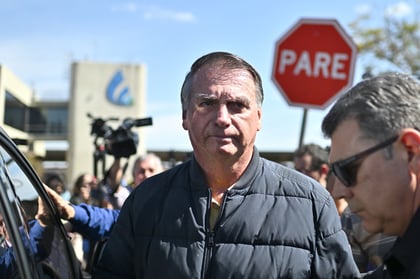 Expresidente Jair Bolsonaro critica medidas cautelares por acusaciones de golpismo