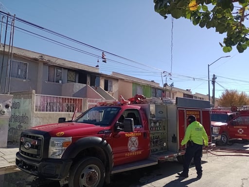 Imagen Fuego consume vivienda de la colonia Rincón La Merced de Torreón