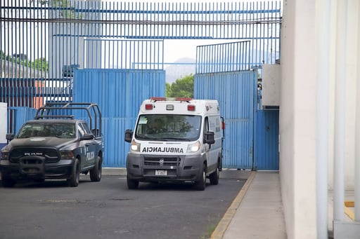 Imagen Guardia Nacional traslada a Murillo Karam a su domicilio