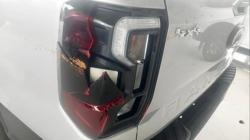 Imagen Detienen al 'Morín' por causar daños a autos nuevos