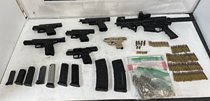 Imagen Confisca CBP armas, municiones, cartucho y marihuana en Puente Internacional Acuña-Del Rio