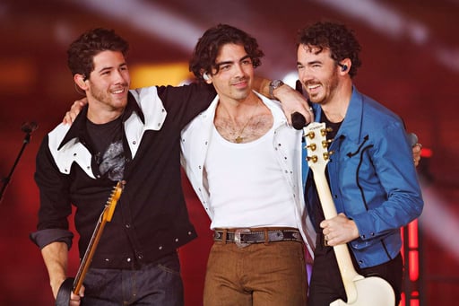 Imagen Jonas Brothers pospone sus conciertos en México; ¿cómo puedes recuperar tu dinero?