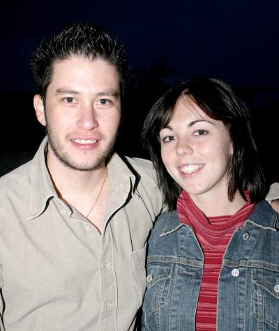 pa_03022006
 Jaime Cervantes y Annie Marie Riley.