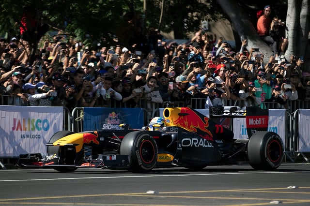 'Checo' Pérez en el Red Bull Show Run Guadalajara 2022 'Checo' Pérez en el Red Bull Show Run Guadalajara 2022