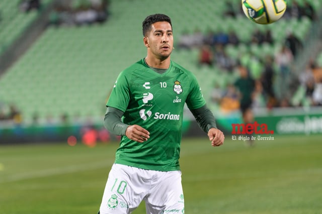 Cecilio Domínguez, Santos Laguna vs Tigres UANL

Cecilio Andrés Domínguez Ruiz #10 Medio Santos

Santos Laguna vs Tigres UANL J01C2023

Guerreros del Santos Laguna vs Tigres de la UANL

Temporada 2022-2023 Torneo Clausura Jornada 1
8 Enero 2023, 19:00 hrs. Estadio Corona, Torreón Coahuila, México

Cecilio Domínguez, Estadio Corona, Torreón, Coahuila, México, Fútbol, Santos, Tigres