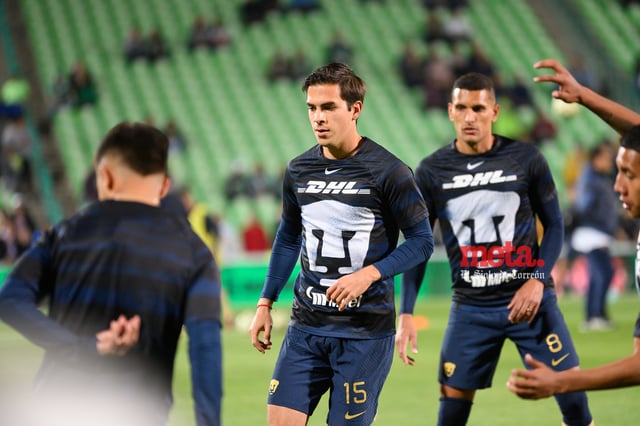 Pumas, Ulíses Rivas, Santos Laguna vs Pumas UNAM

Ulíses Rivas Gilio #15 Medio Pumas

Santos Laguna vs Pumas UNAM J02C2023

Guerreros del Santos Laguna vs Pumas de la UNAM

Jornada 2 del clausura 2023 en el Territorio Santos Modelo

fútbol soccer, liga mx Estadio Corona, Torreón Coahuila, México

Ulíses Rivas, Estadio Corona, Torreón, Coahuila, México, Fútbol, Santos, Pumas