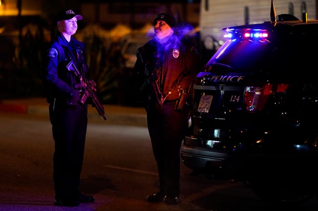 Mueren al menos 10 personas tras un tiroteo en un estudio de baile en Los Ángeles