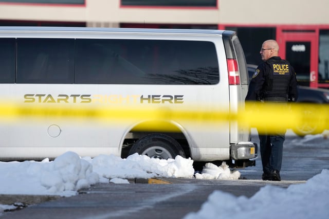 Mueren dos estudiantes tras tiroteo en Des Moines, Iowa