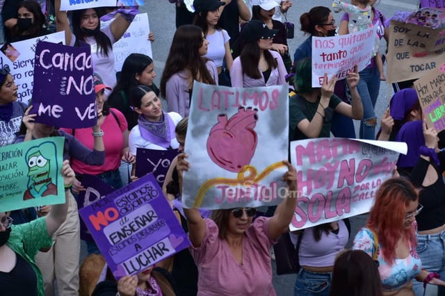 Marcha por el Día Internacional de la Mujer en Monclova