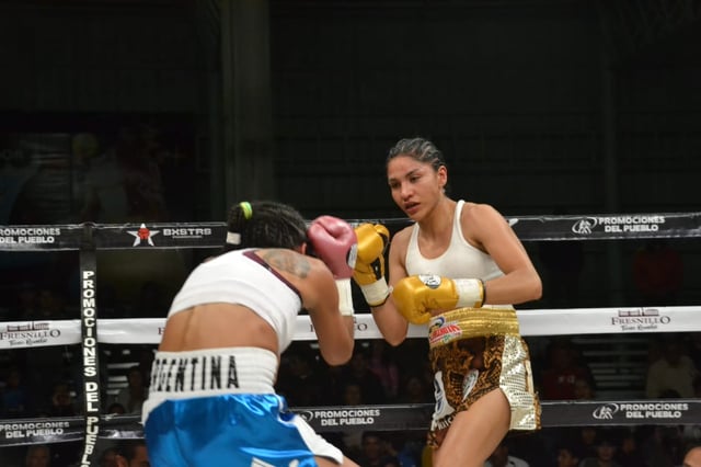 'La Cobrita' Luna derrota ampliamente a la argentina 'La Negra' Taborda 'La Cobrita' Luna derrota ampliamente a la argentina 'La Negra' Taborda