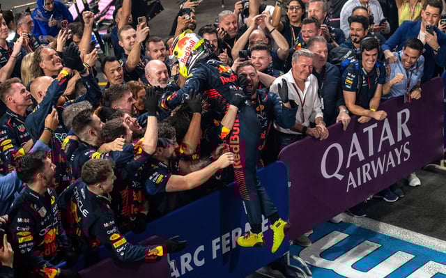 Sergio 'Checo' Pérez se lleva el Gran Premio de Arabia Saudita