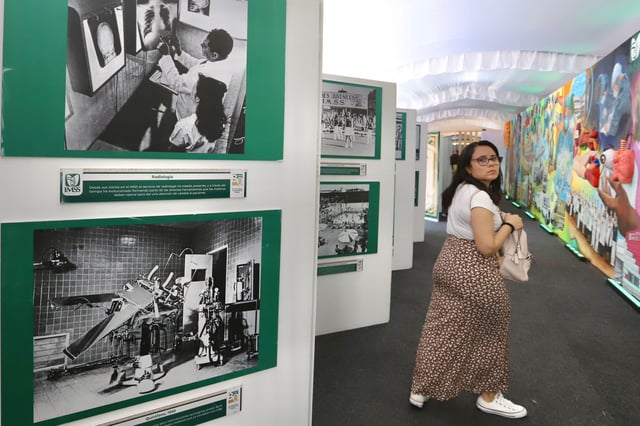 El IMSS inaugura exposición fotográfica por sus 80 años