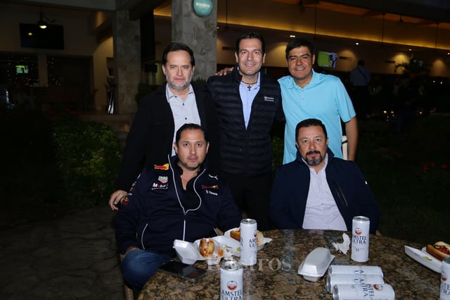 -Sergio, Luis Antonio, Alberto, Ernesto y Raúl