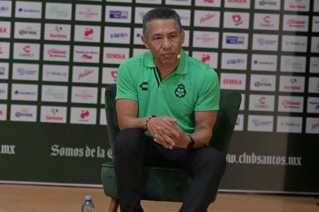 Presentan a Nacho Ambriz como técnico de Santos Laguna