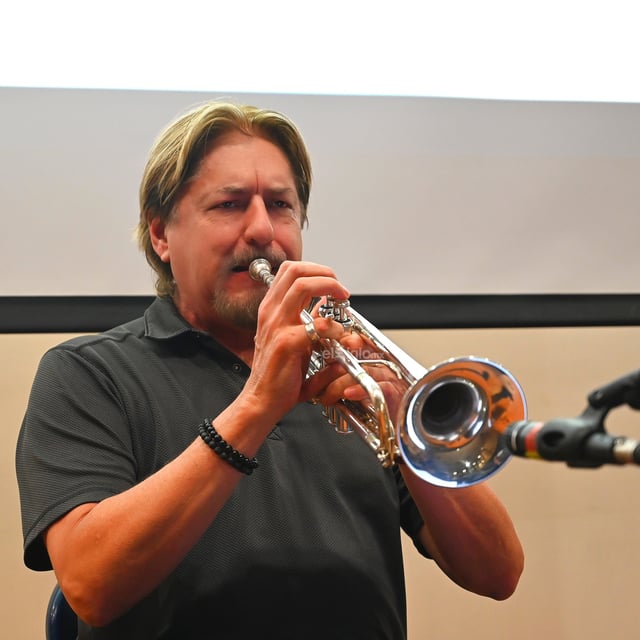 Alejandro Carballo y el sonido de la ‘brass section’ de Luis Miguel