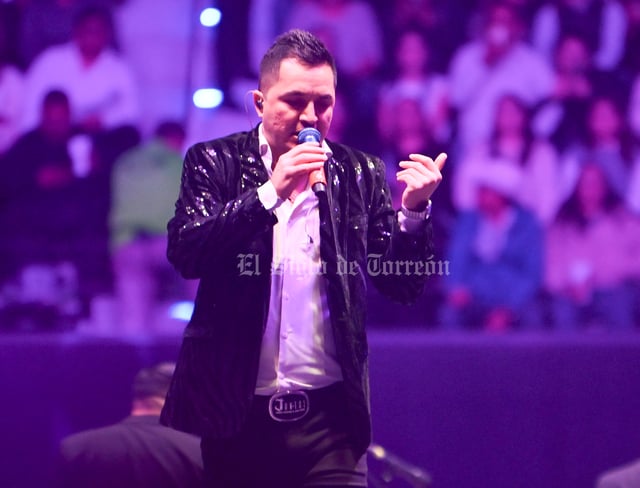 Jorge Medina y Josi Cuen de La Arrolladora se presentan en Torreón