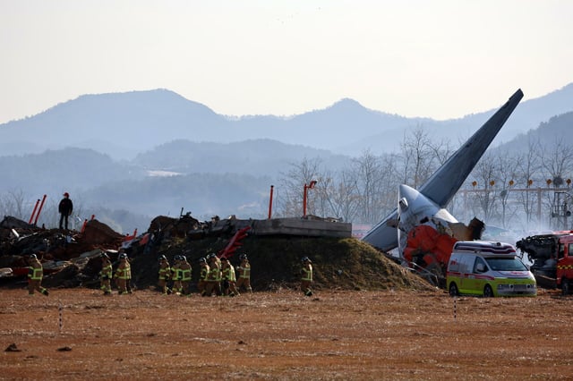 Fatal accidente aéreo cobra decenas de vidas en Corea del Sur