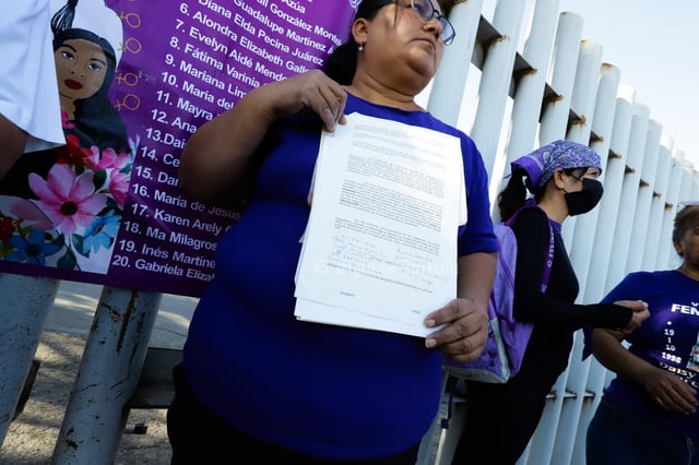 Familias de víctimas de feminicidio toman edificio Coahuila Familias de víctimas de feminicidio toman edificio Coahuila