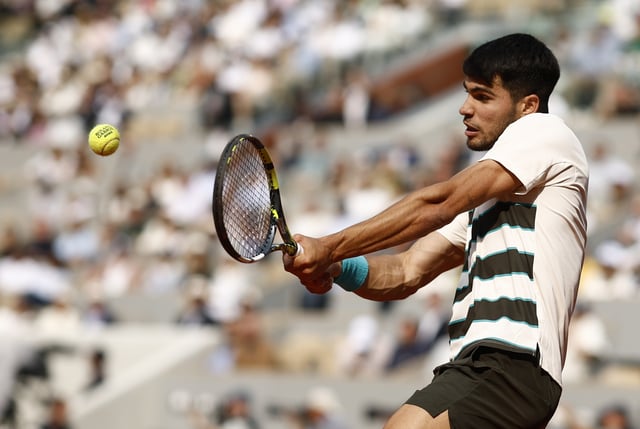 Carlos Alcaraz gana a Jannik Sinner en la final más larga de la historia de Roland Garros Carlos Alcaraz gana a Jannik Sinner en la final más larga de la historia de Roland Garros