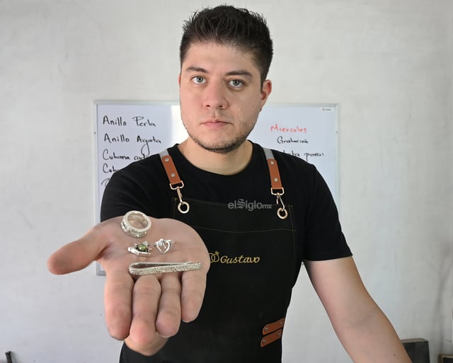 Gustavo López, el lagunero que transforma historias en joyas