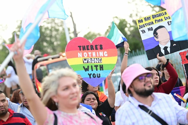 Marchan en Gómez Palacio y Lerdo por el Orgullo LGBT+ Marchan en Gómez Palacio y Lerdo por el Orgullo LGBT+