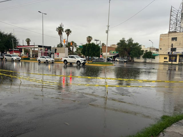 Intensa tormenta dejó 37.5 milímetros de lluvia en tan solo una hora y media Intensa tormenta dejó 37.5 milímetros de lluvia en tan solo una hora y media