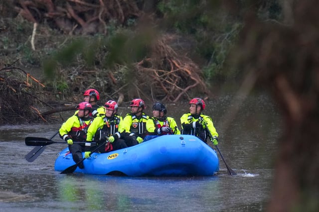 Fuertes lluvias dejan decenas de desaparecidos y muertos en Texas Fuertes lluvias dejan decenas de desaparecidos y muertos en Texas