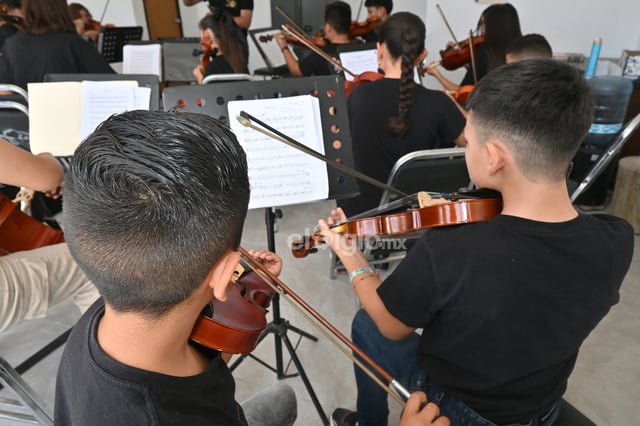 Sonoridad y orgullo: los niños músicos de Mapimí