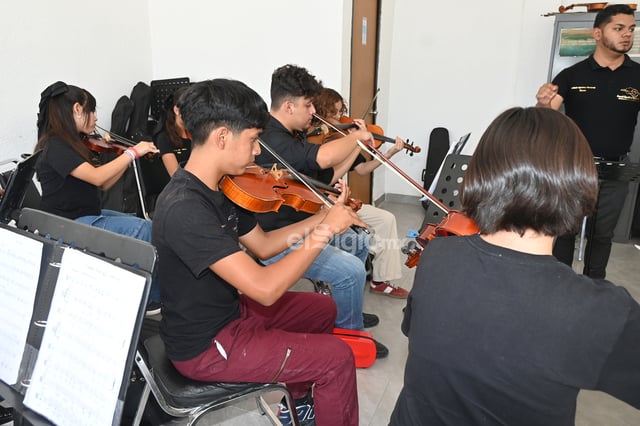 Sonoridad y orgullo: los niños músicos de Mapimí