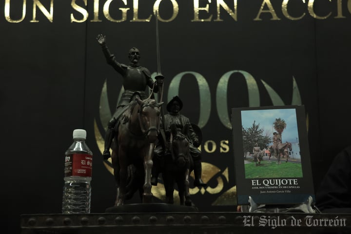 Muestra su pasión por el Quijote