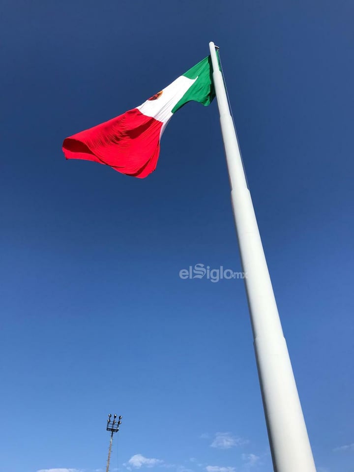 Desfile cívico militar en Torreón