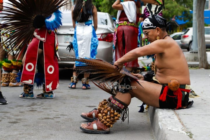 Danzas que acompañarán a peregrinos guadalupanos reciben bendición en  Torreón