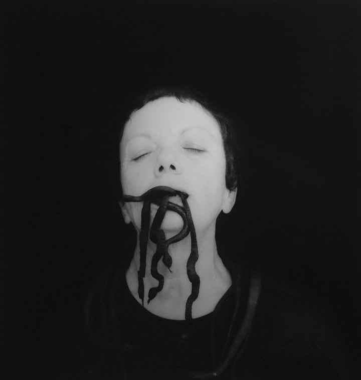 'Graciela Iturbide: Un viaje al centro de sí misma', exposición en el Museo Arocena de 2009