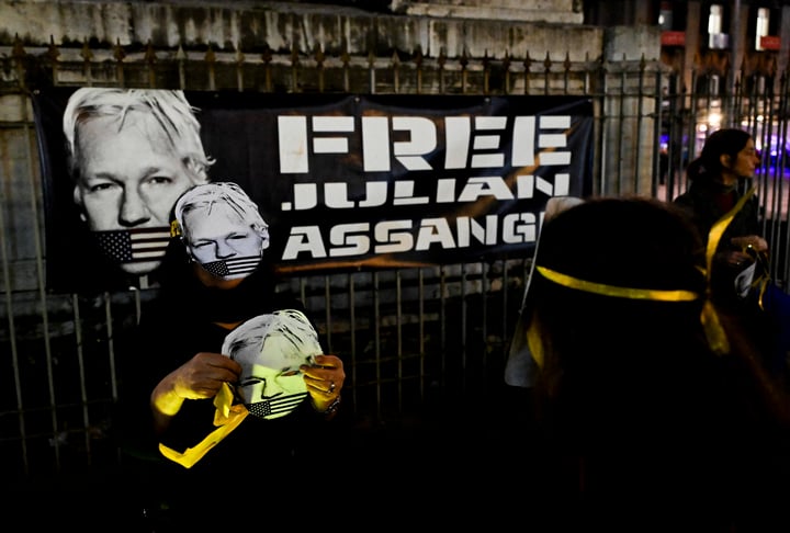 Protesta en apoyo a Julian Assange. (ARCHIVO)